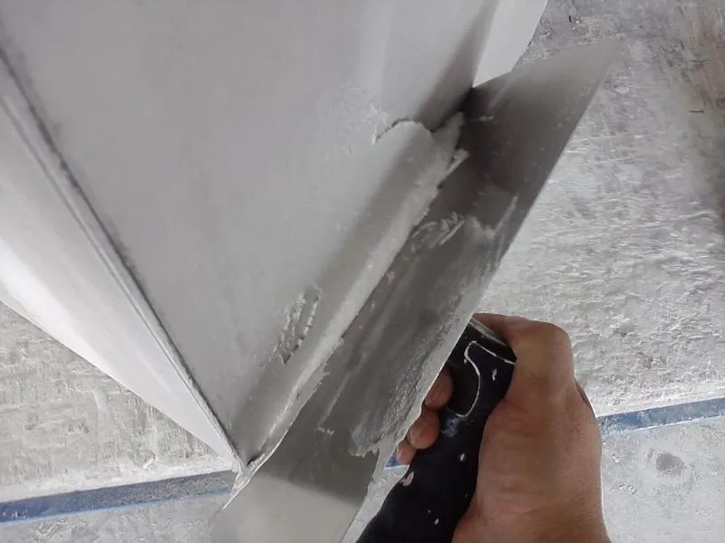 Praktyczny poradnik: Montaż narożnika aluminiowego z siatką krok po kroku