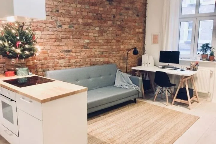 Sprytne sposoby na umeblowanie małego wąskiego pokoju