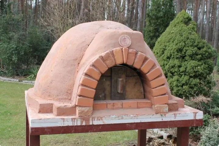 Twój własny piec do chleba – sprawdzone sposoby na budowę idealnego urządzenia do pieczenia