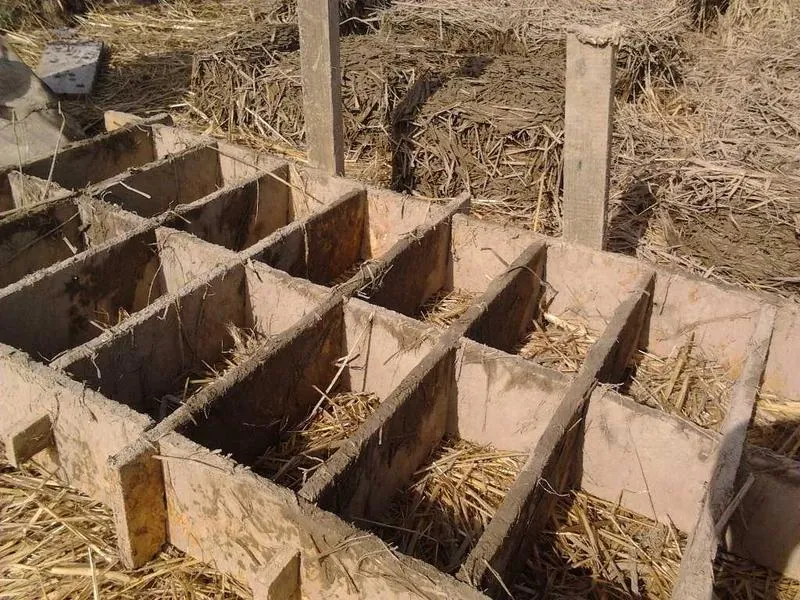 Korzyści i zastosowania gliny przy fundamentach