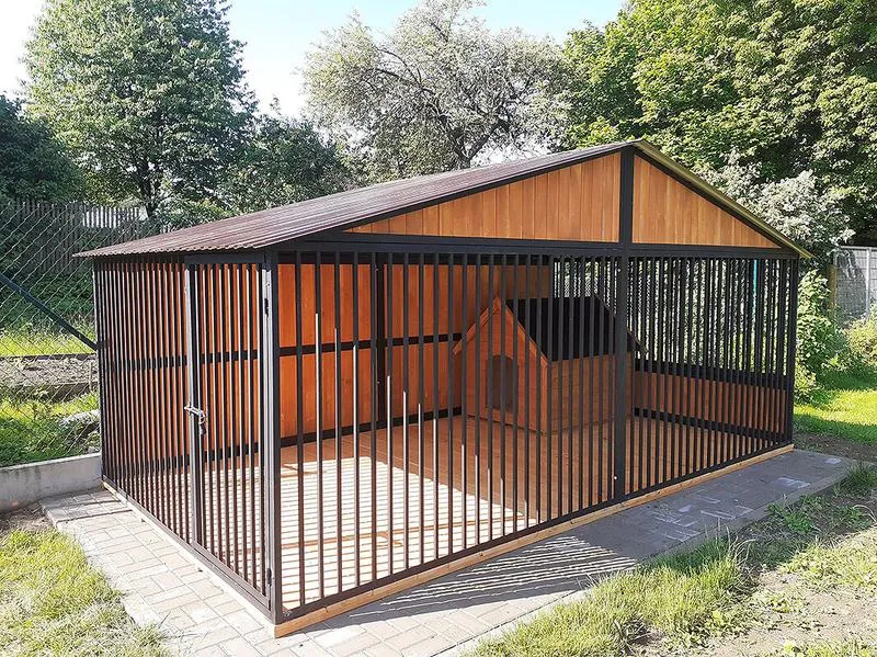 Lokalizacja kojca dla psa w ogrodzie