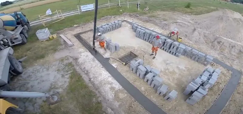 Najczęstsze błędy przy zalewaniu fundamentów