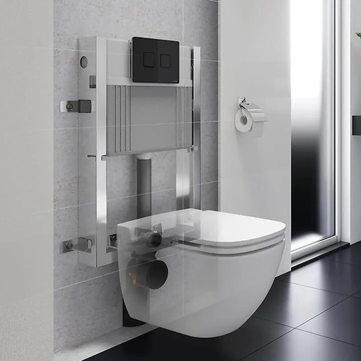 Narzędzia i materiały do montażu sedesu wiszącego