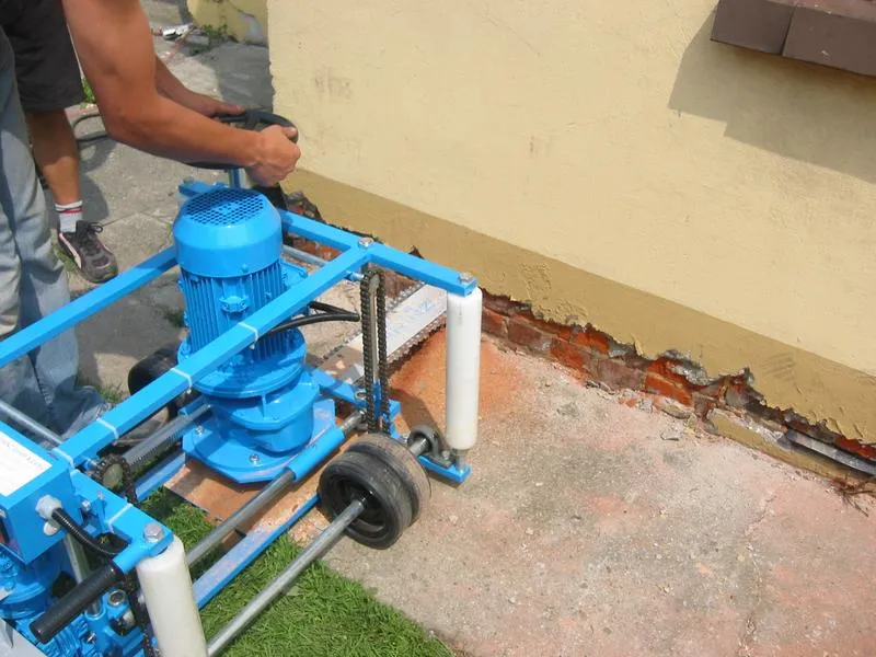 Podcinka fundamentów krok po kroku