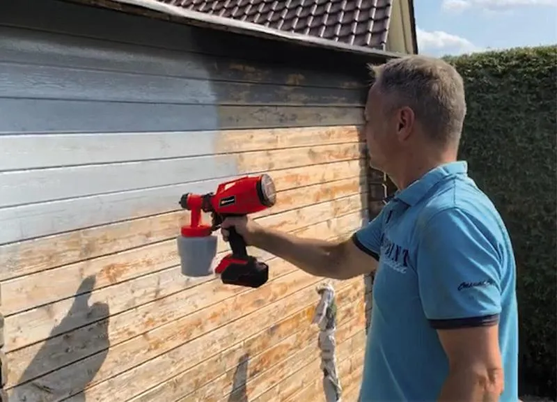 System HVLP w malowaniu olejnym